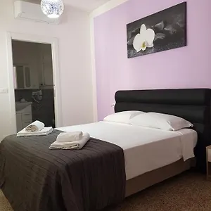 Guest house Vacancies