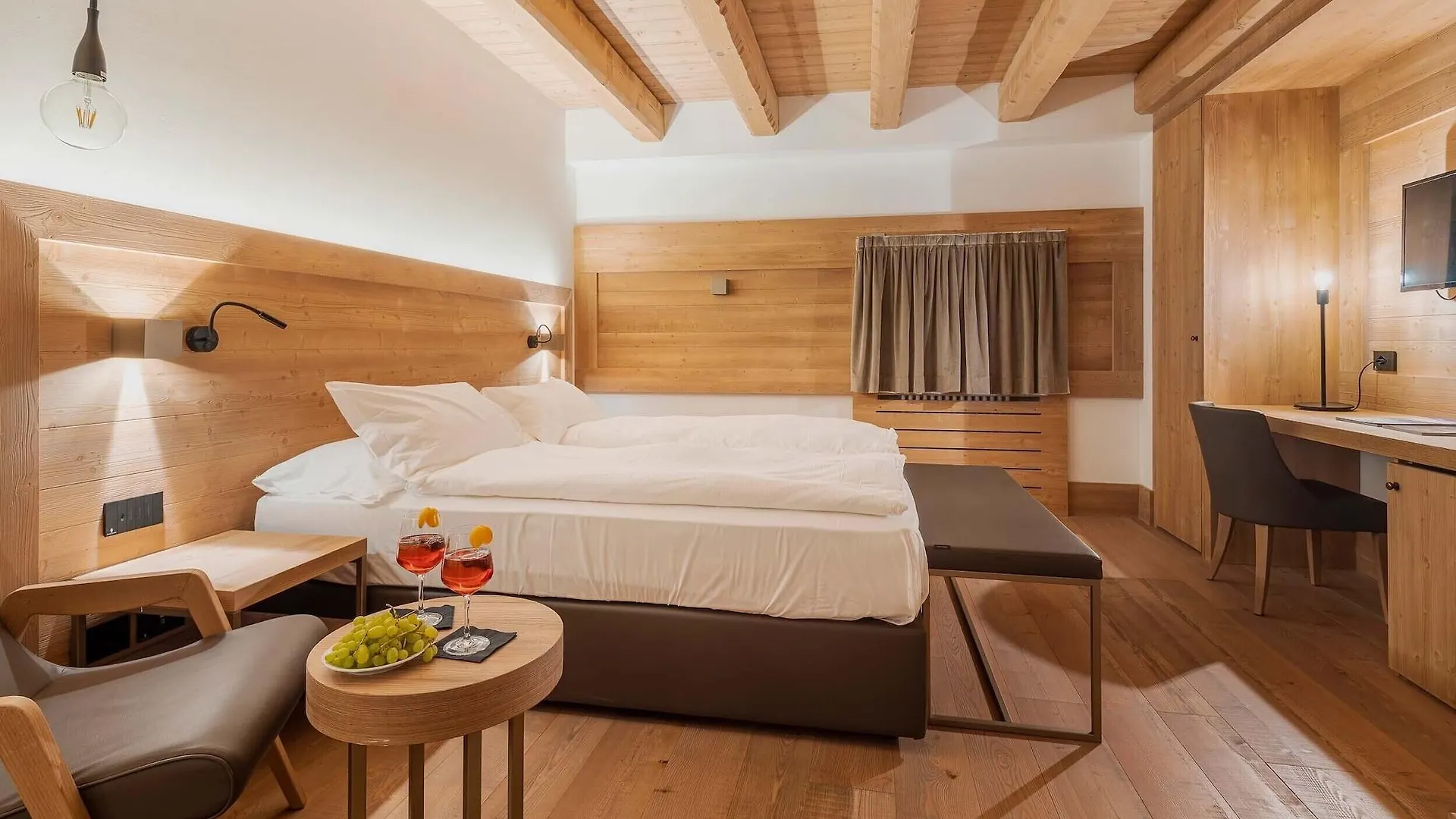 Royal Hotel Cortina Cortina dʼAmpezzo 3*,